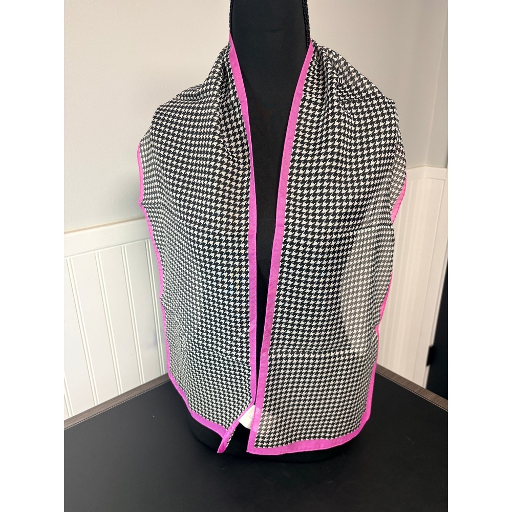 Liz Claiborne Houndstooth Scarf Black White Pink Border Sheer Lightweight 52x10